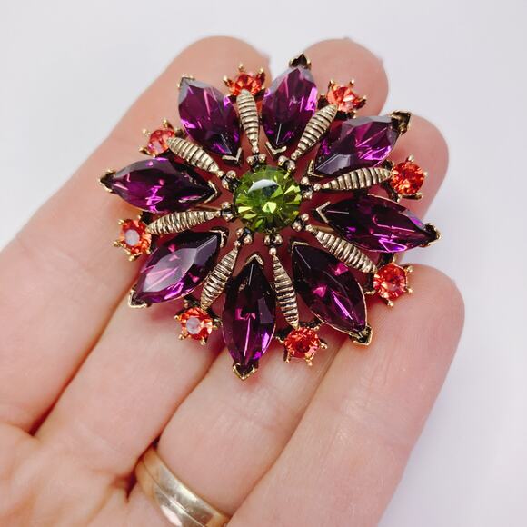 Signed Graziano Jewel Tone Green Purple Rhinestone Floral Brooch 1980s Gold Tone - Picture 3 of 10